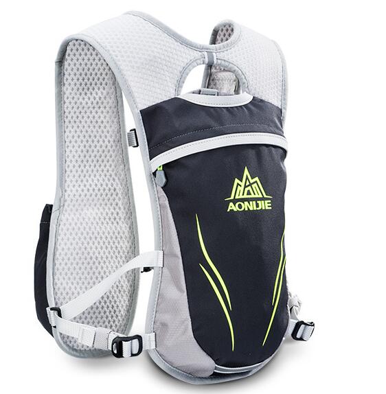 5.5L Hydration Running Vest Backpack for Marathon and Hiking